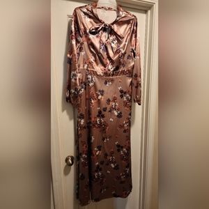 Shein Curve XL Floral tan bow neck silky maxi dress.
